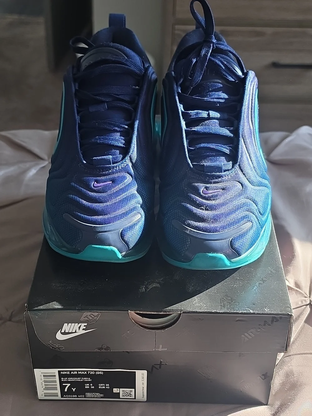 Nike Air Max 720 Blue Teal Sneakers